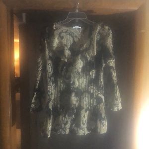 Women’s slimming blouse. Size L